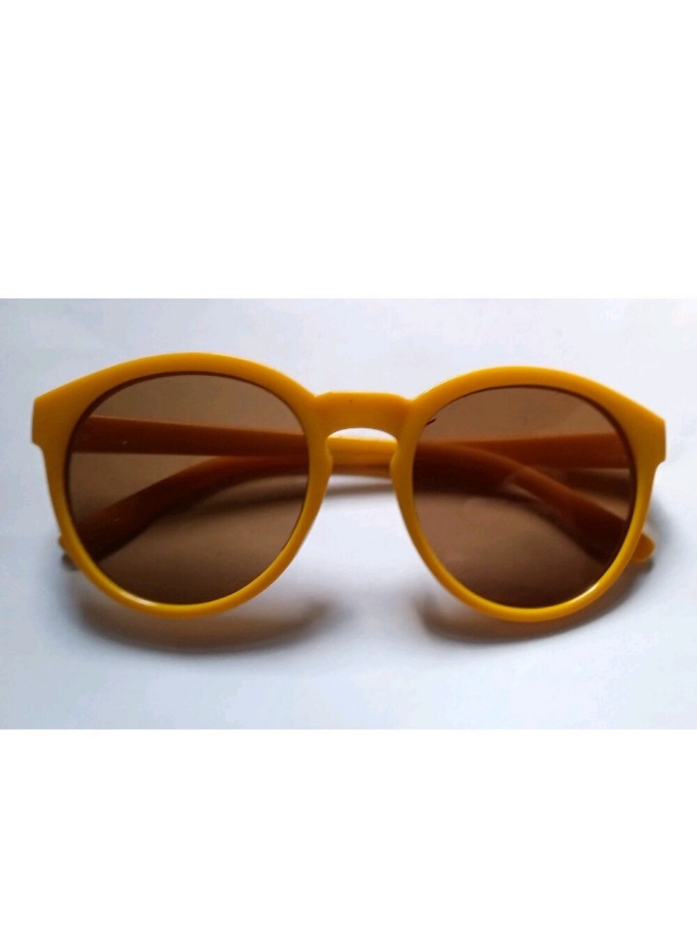 Sun Cruiser Women's Round Sunglasses Yellow Plastic Frame Brown Tinted Lenses